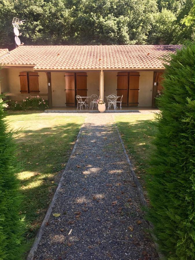 Bungalows Les Thuyas Eugenie-les-Bains Zewnętrze zdjęcie